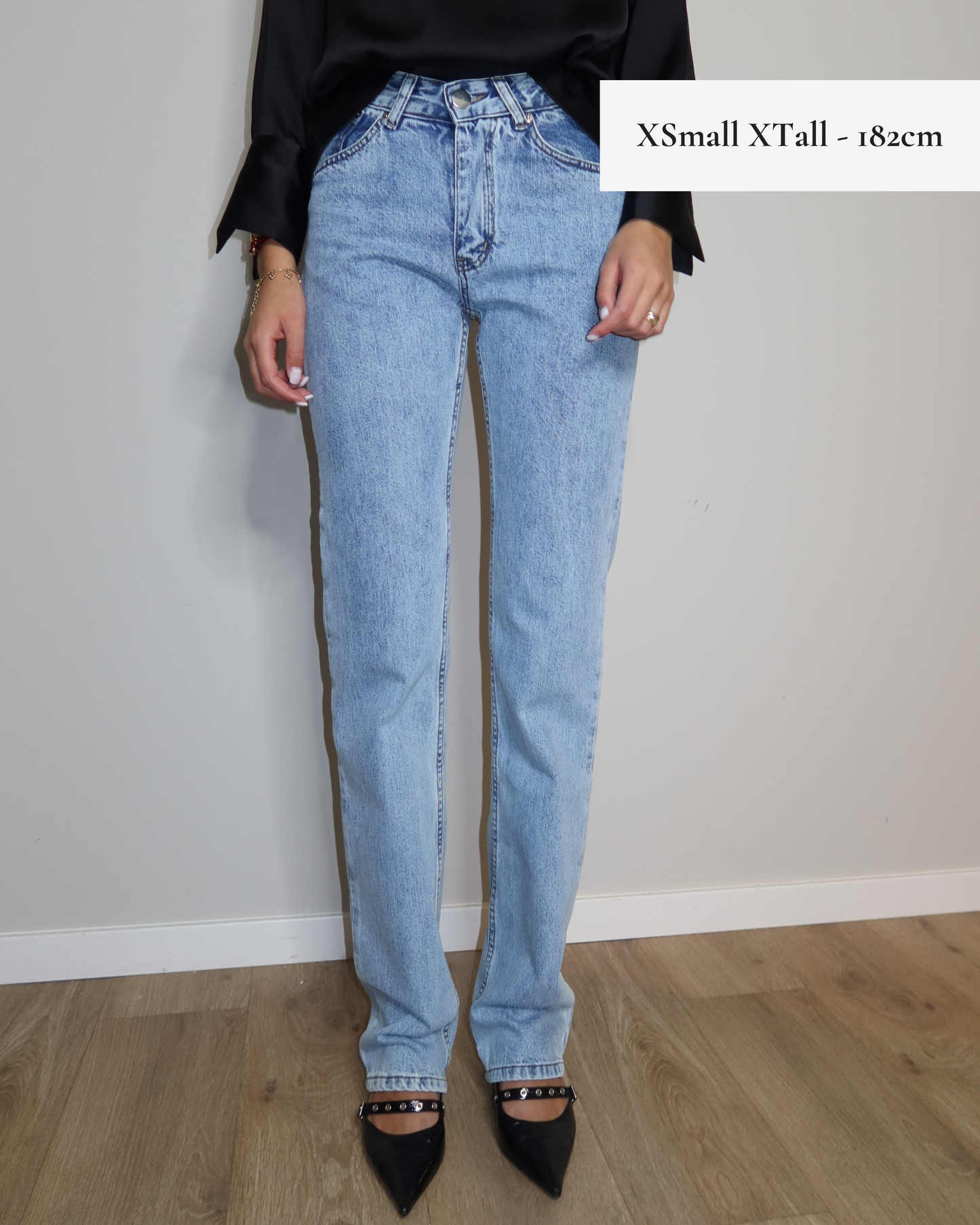 *SAMPLE* STRAIGHT VOI JEANS ICE BLUE